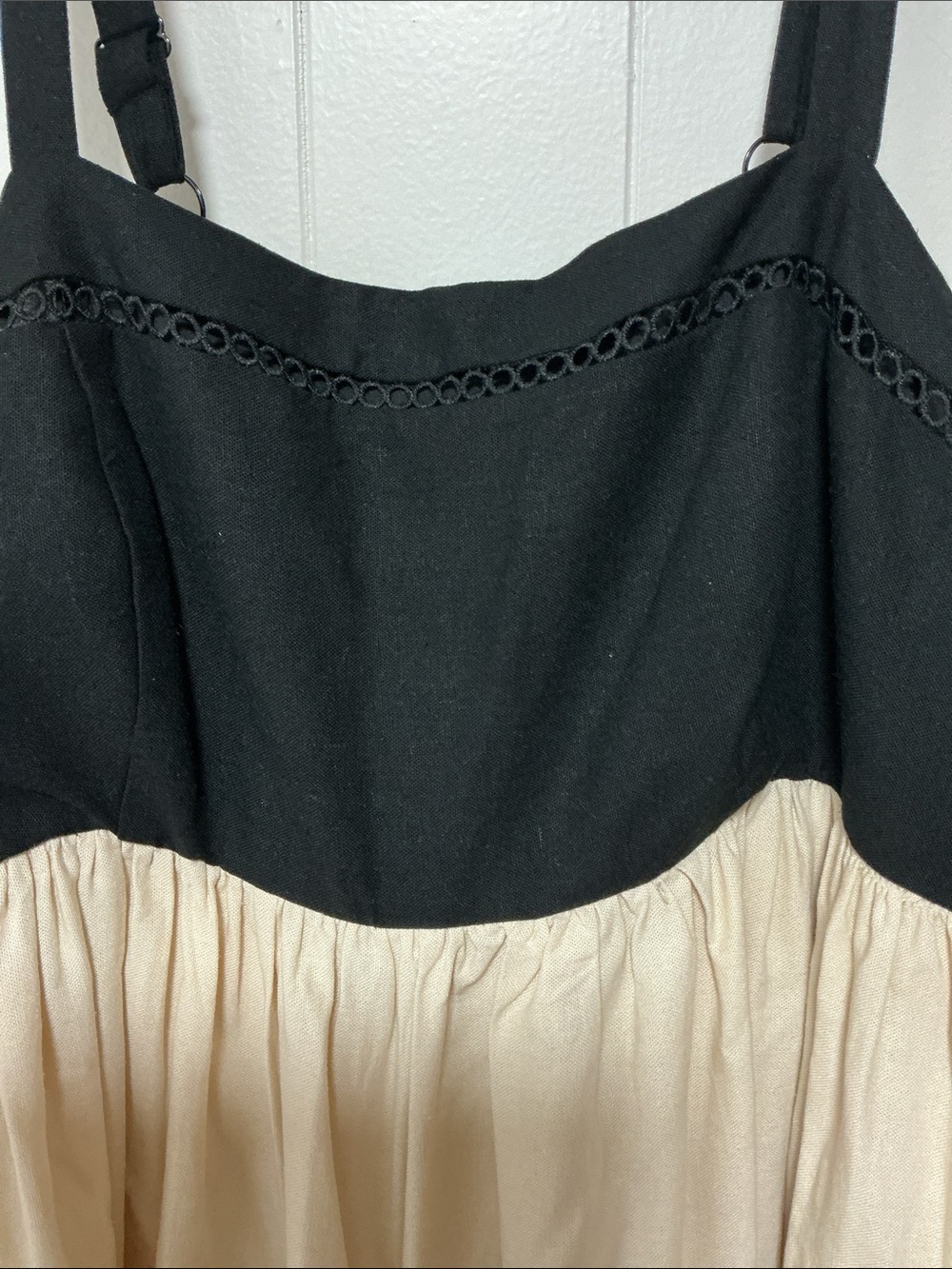 Taylor Dresses - Picture 2 of 5